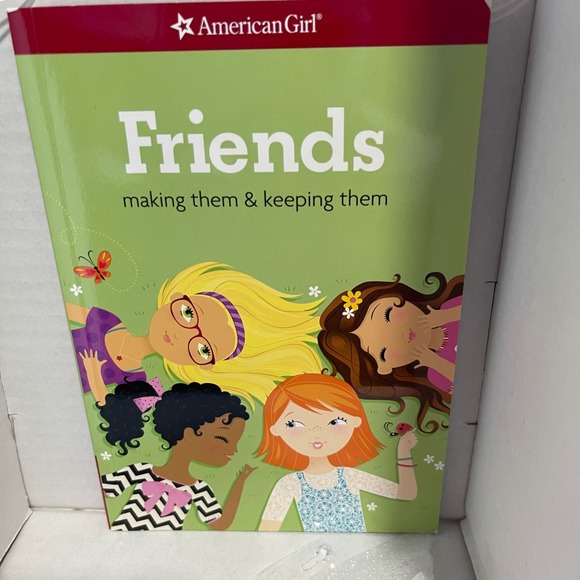 American Girl Truly Me #85 18" Doll With Dark Curly Hair and Brown Eyes W/Book - Picture 11 of 13